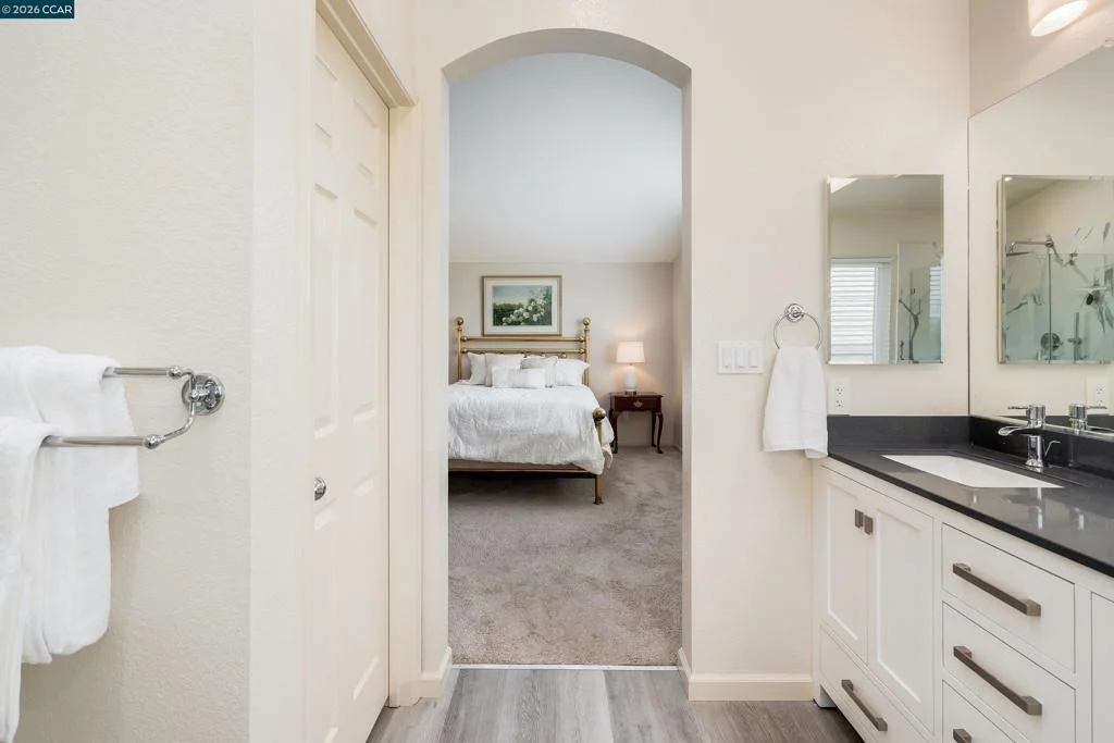 Photo of 1049 Feather Cir