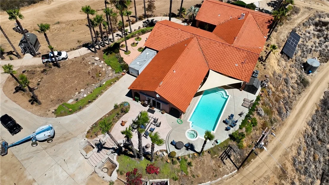 Photo of 27750 Grant