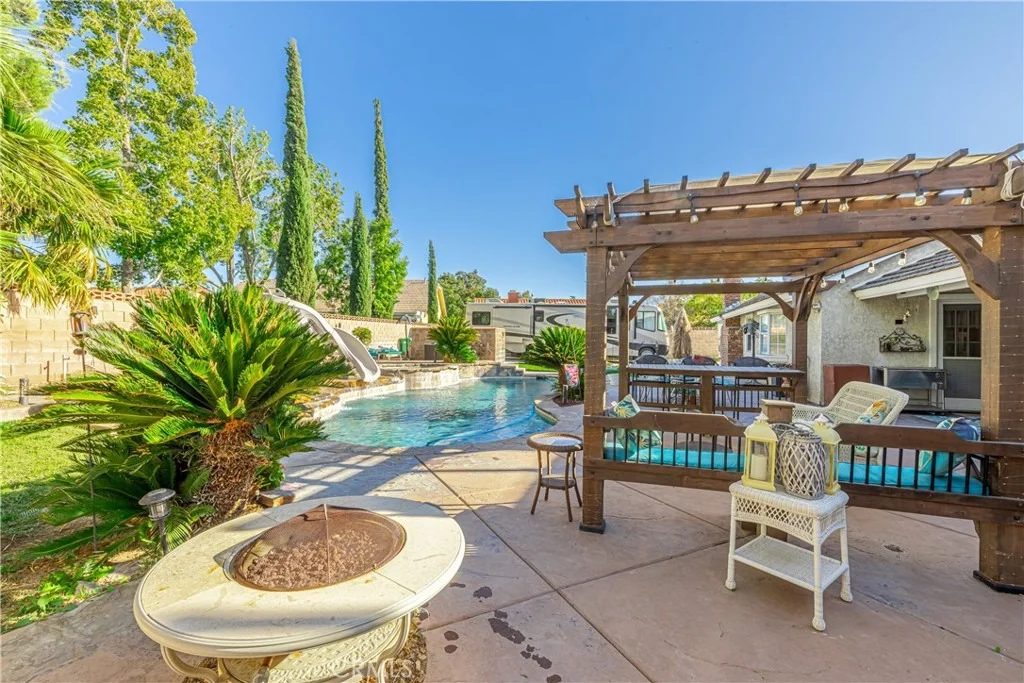 Photo of 43118 Roulette Lane