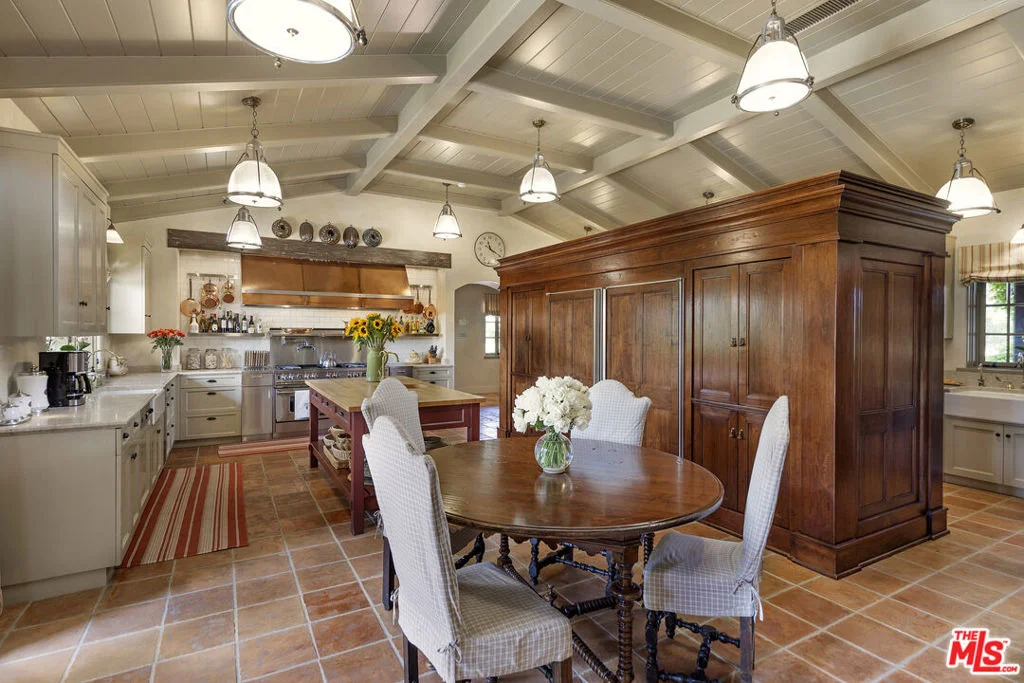 Photo of 1620 Westerly Road