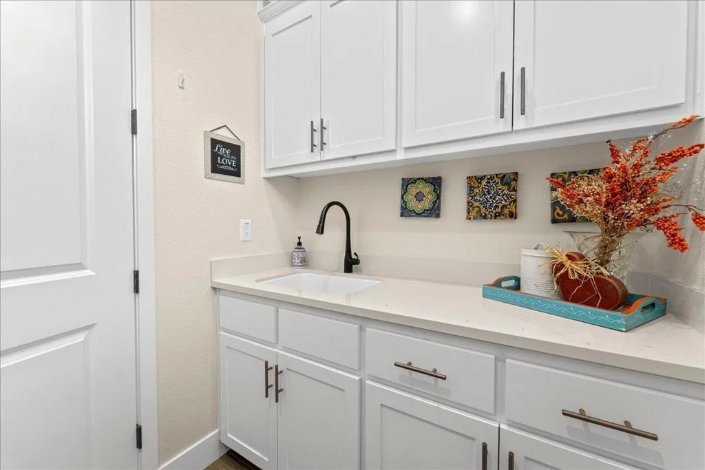 Photo of 1361 Azalea Drive