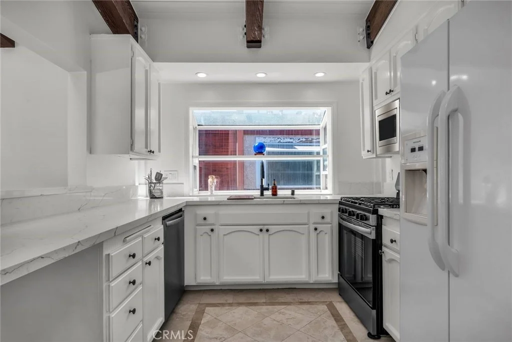 Photo of 5123 Neptune square