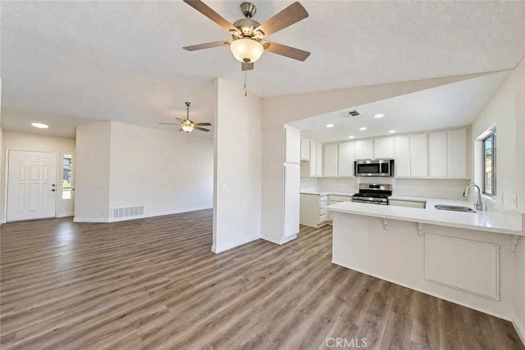 Photo of 1291 Comiskey Court