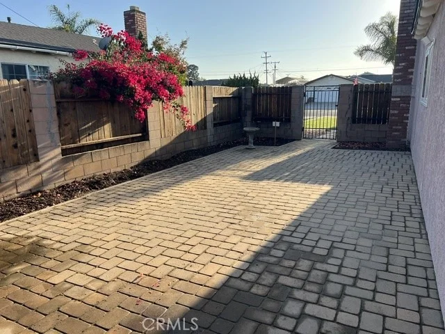 Photo of 3930 Hillview Road