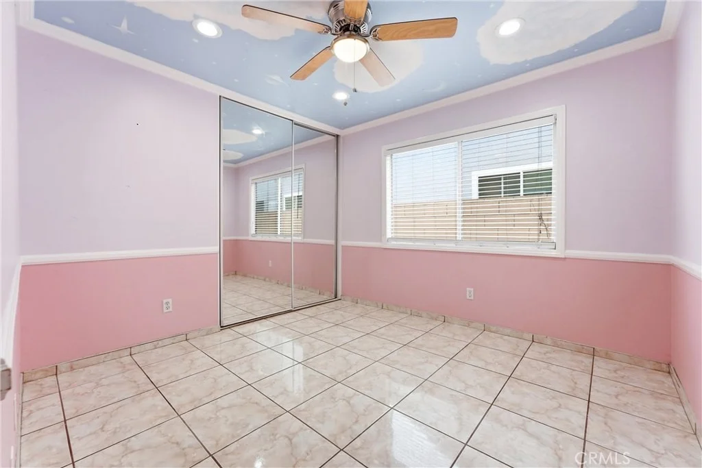 Photo of 3641 Rhodes
