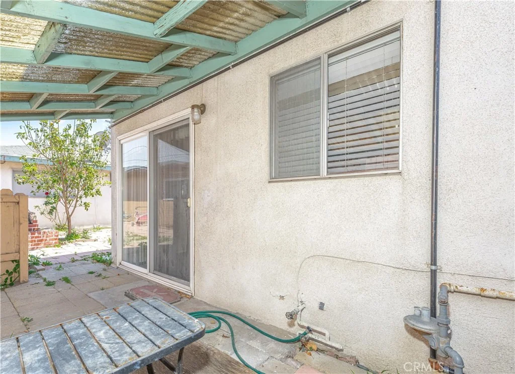 Photo of 10921 Walnut