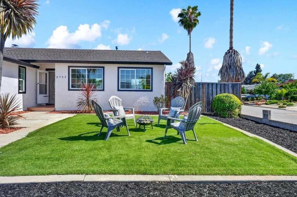 Photo of 2752 Millbrae Way