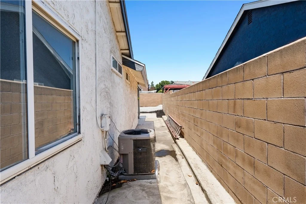 Photo of 2420 Caldwell