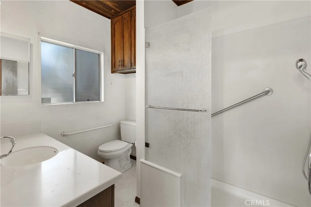Photo of 3892 Oakwood Place