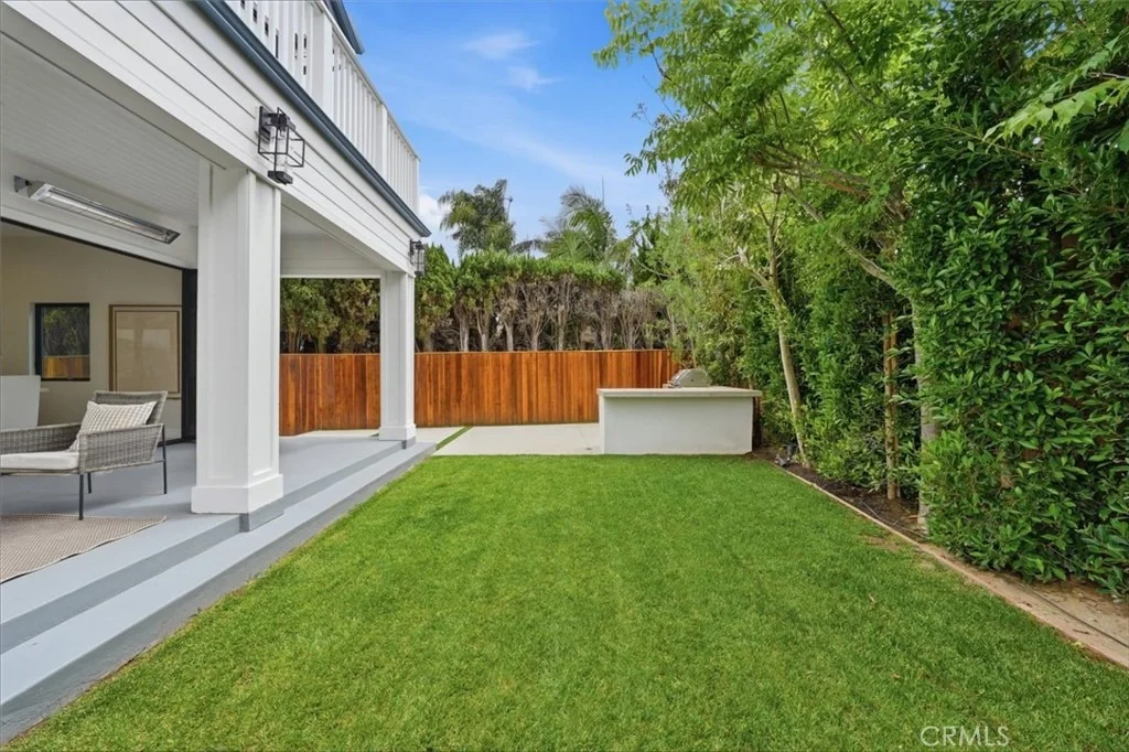 Photo of 2126 Havemeyer Lane