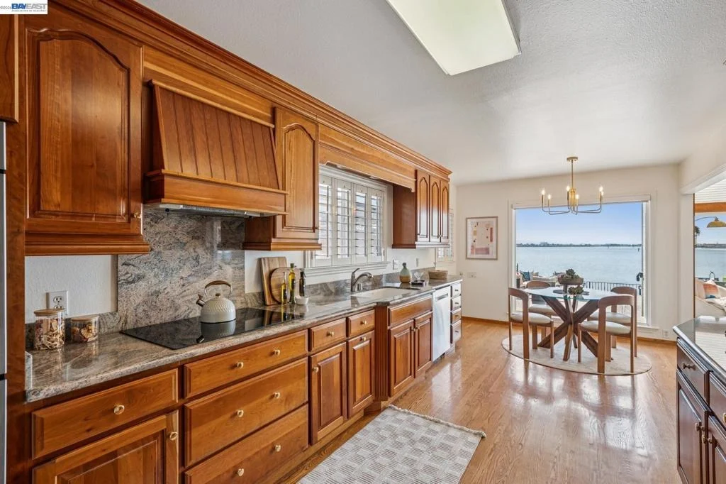 Photo of 1312 Eastshore Dr