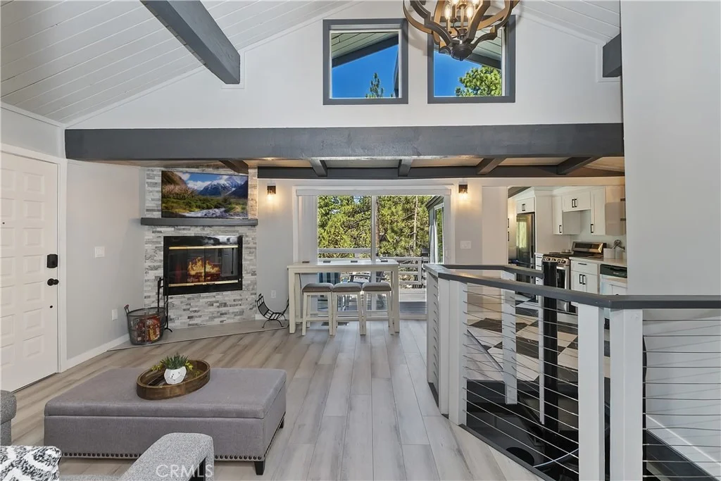 Photo of 580 Lucerne Drive