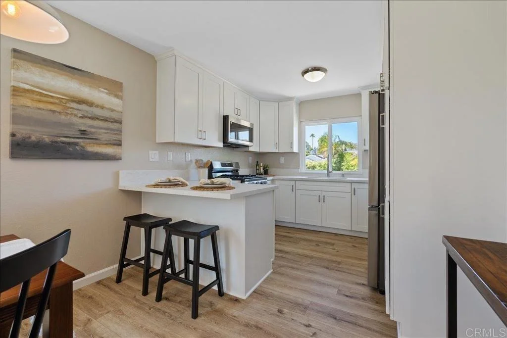 Photo of 1806 Palisades Drive