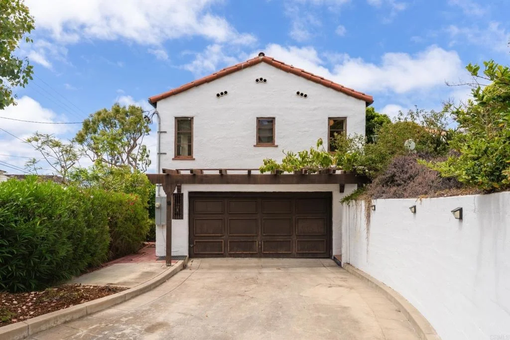 Photo of 1406 La Jolla Knoll