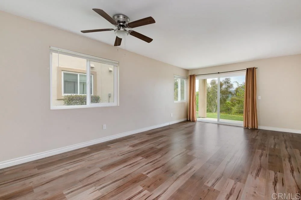Photo of Unit 7 at 32024 Del Cielo Oeste