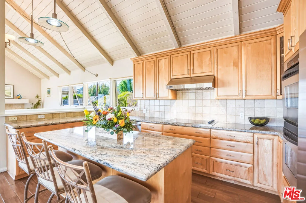 Photo of 2965 Seabreeze Drive