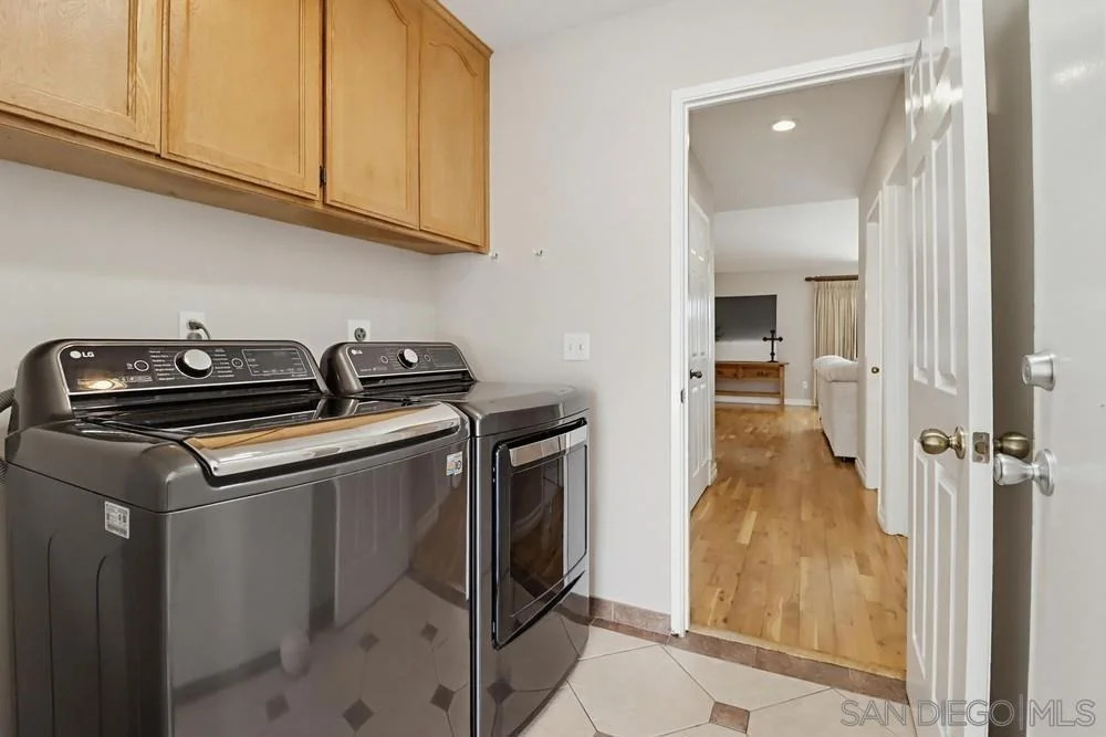 Photo of 2577 Camino Narciso