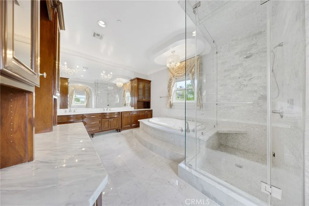 Photo of 2041 S 6th