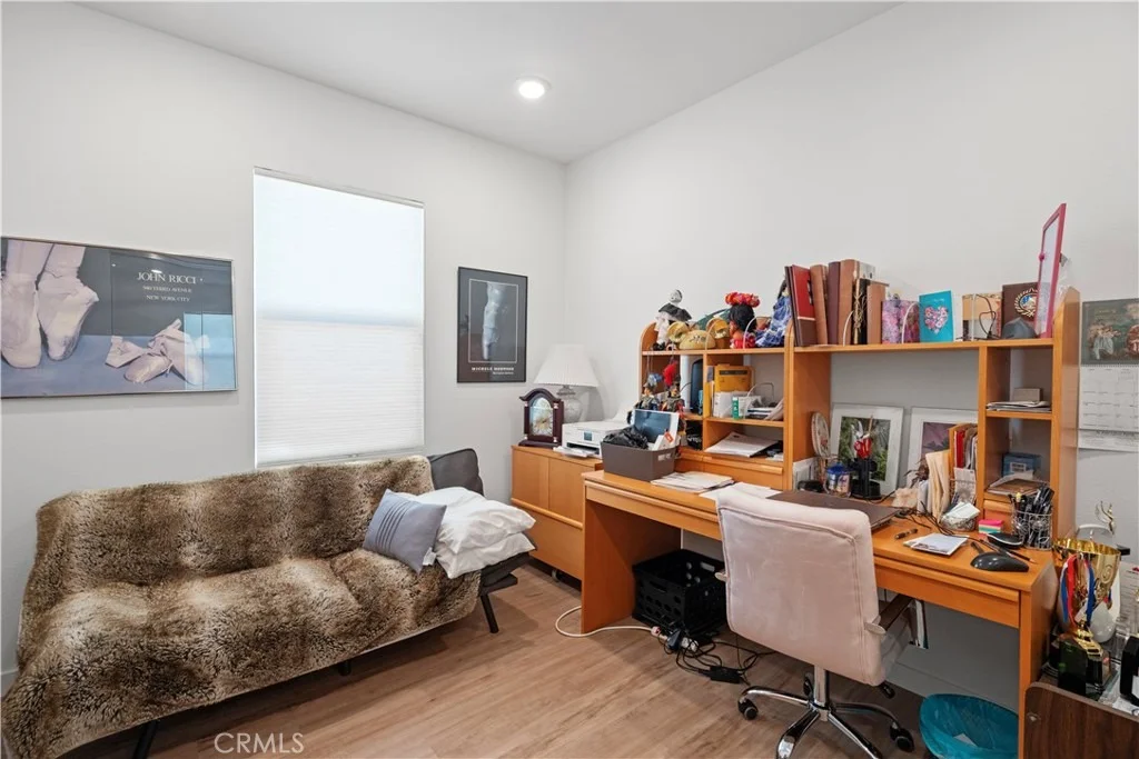 Photo of 3218 Garnet