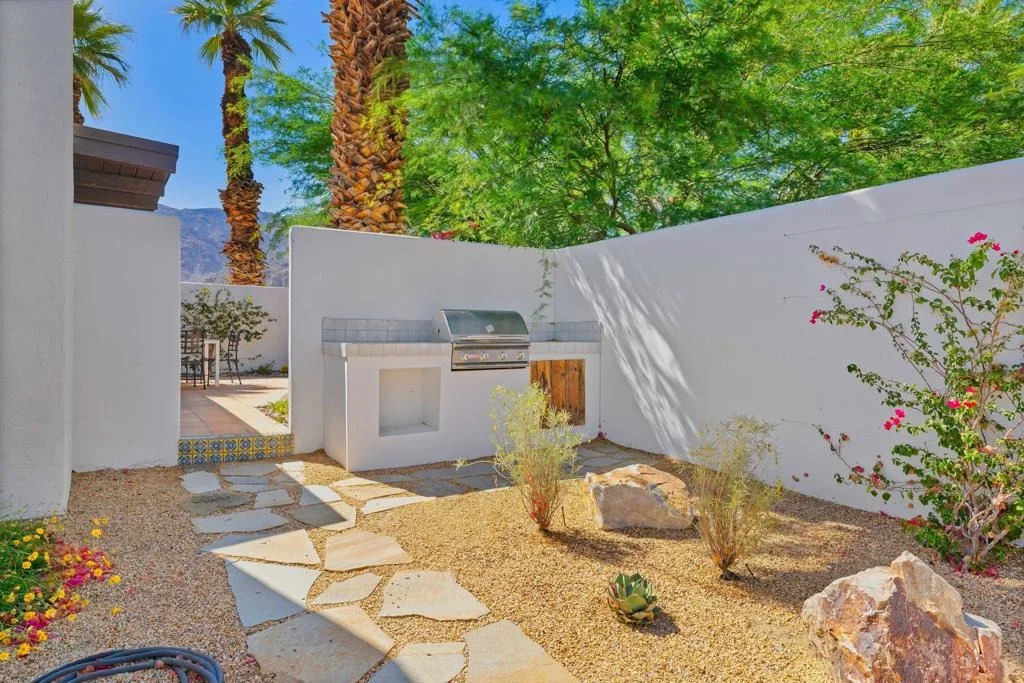 Photo of 52862 Eisenhower Drive