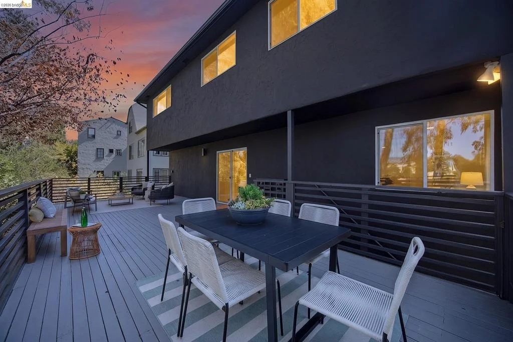 Photo of 866 Alma Place