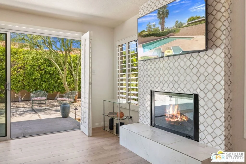 Photo of 73940 Mountain View Avenue