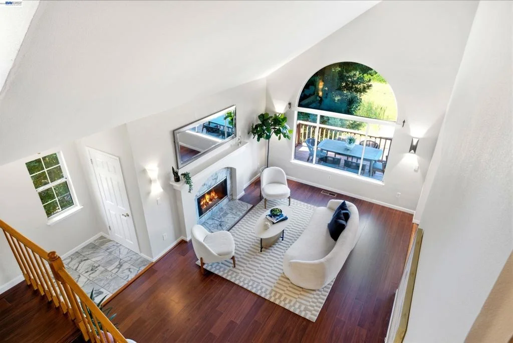 Photo of 23661 Glenbrook Lane