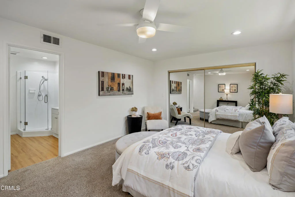 Photo of 8438 Beverly Drive