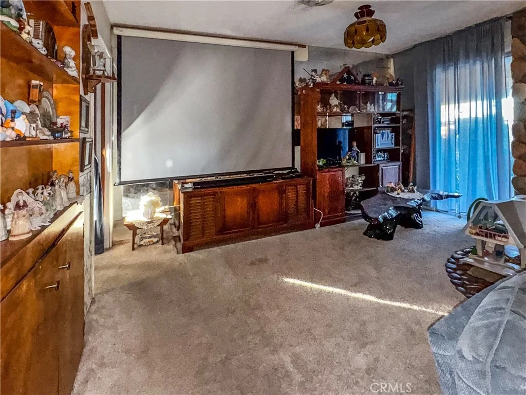 Photo of 1415 Tamarack Lane
