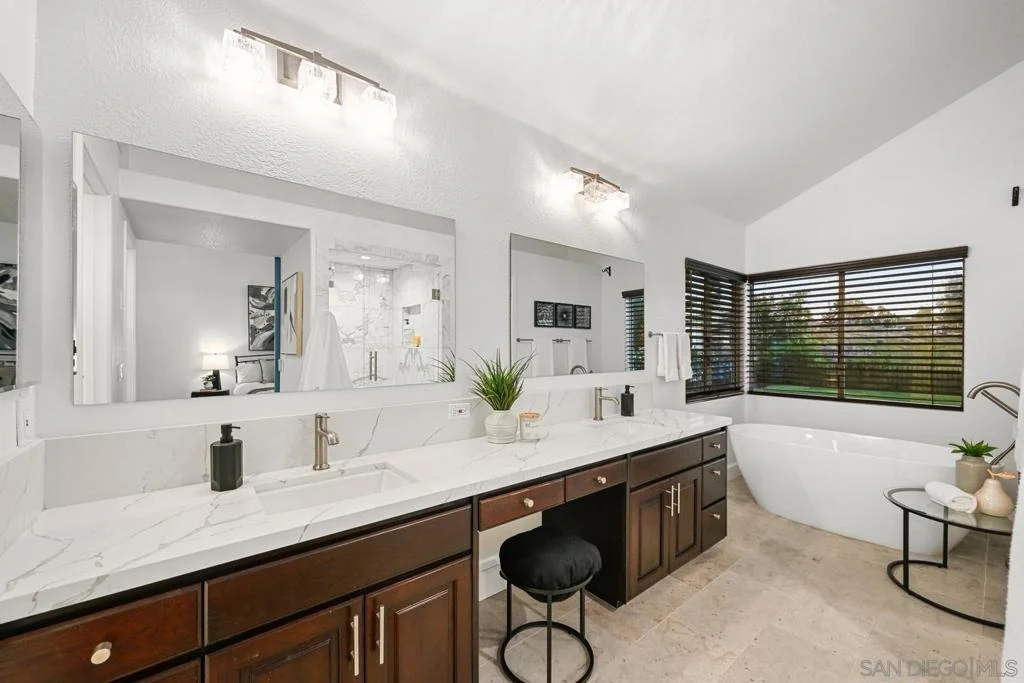 Photo of 12893 Palisades Court