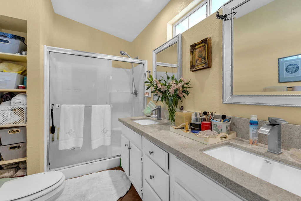 Photo of 54160 Avenida Rubio