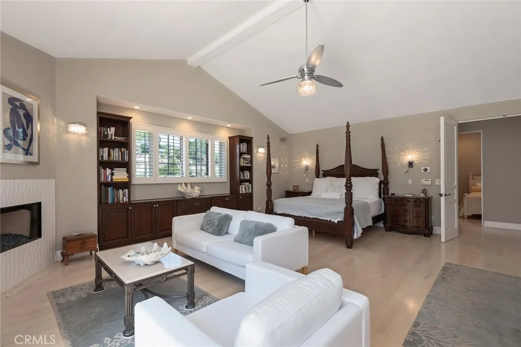 Photo of 5600 ROUND MEADOW Road