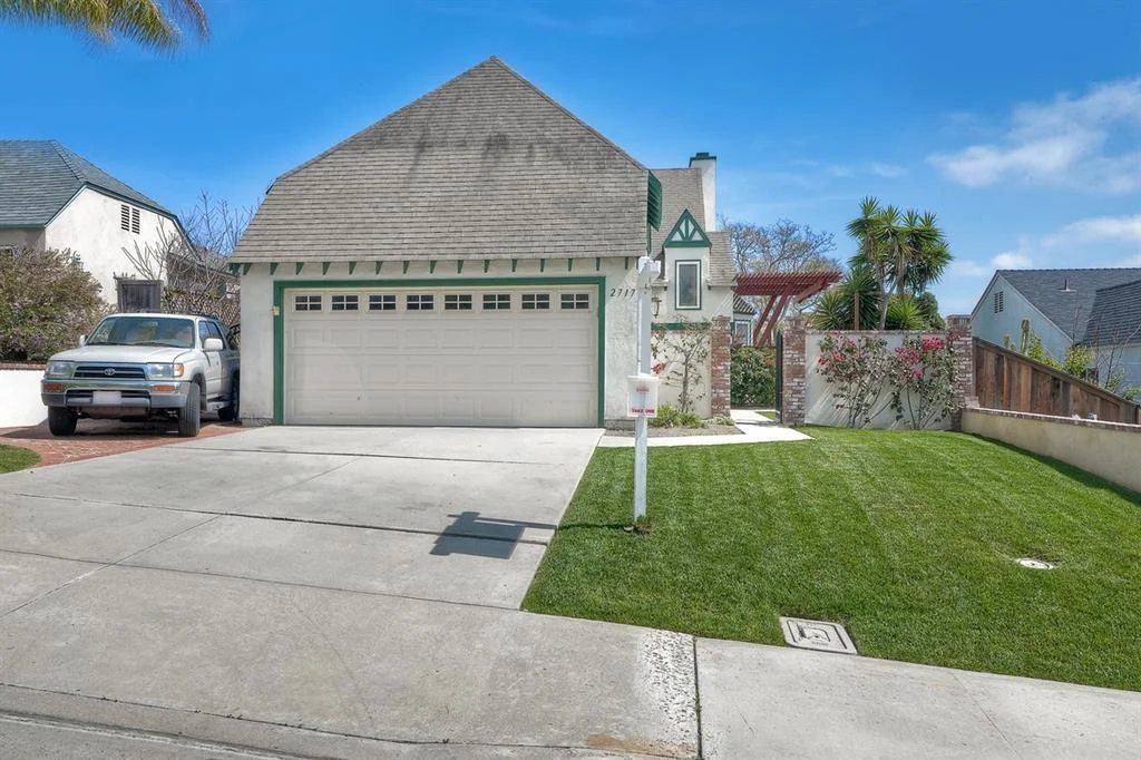 Photo of 2717 Southampton Road