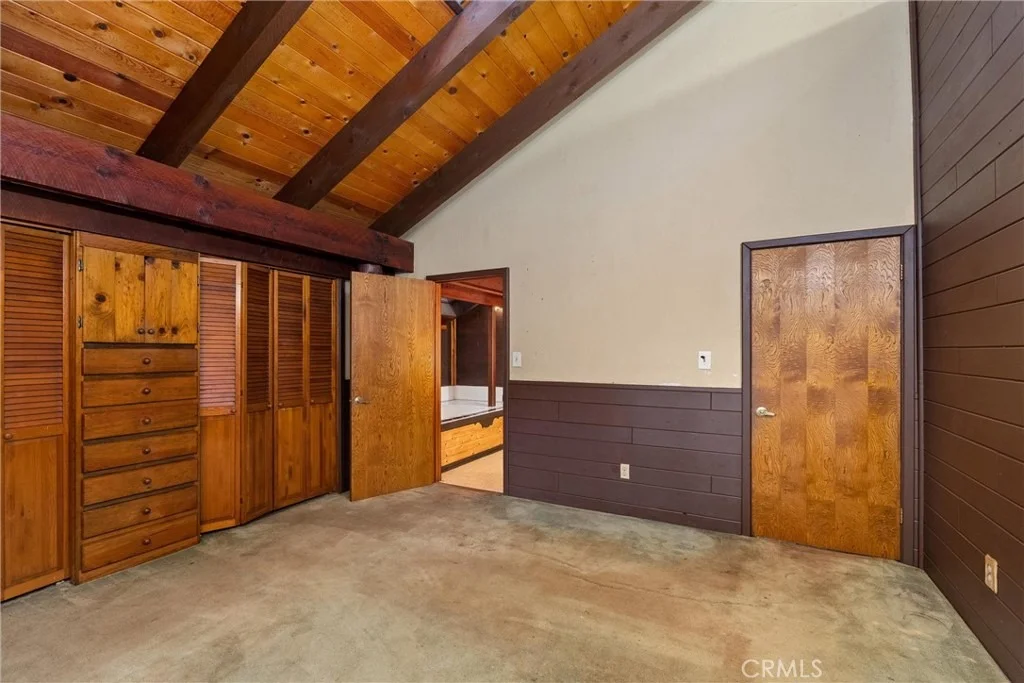 Photo of 14474 Carnegie