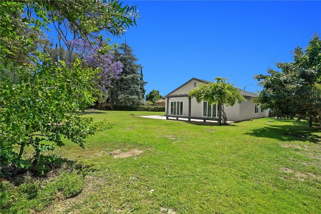 Photo of 438 Calle Alcazar