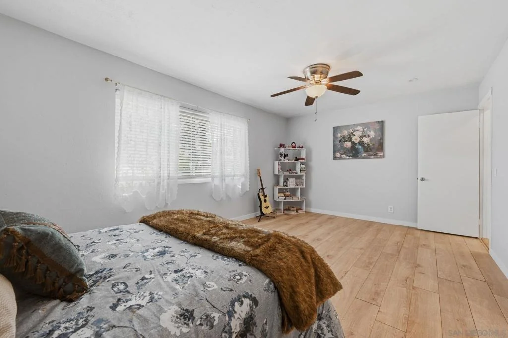 Photo of 654 Schafer Place