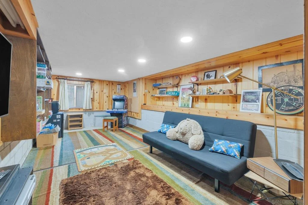 Photo of 2816 Heliotrope Dr