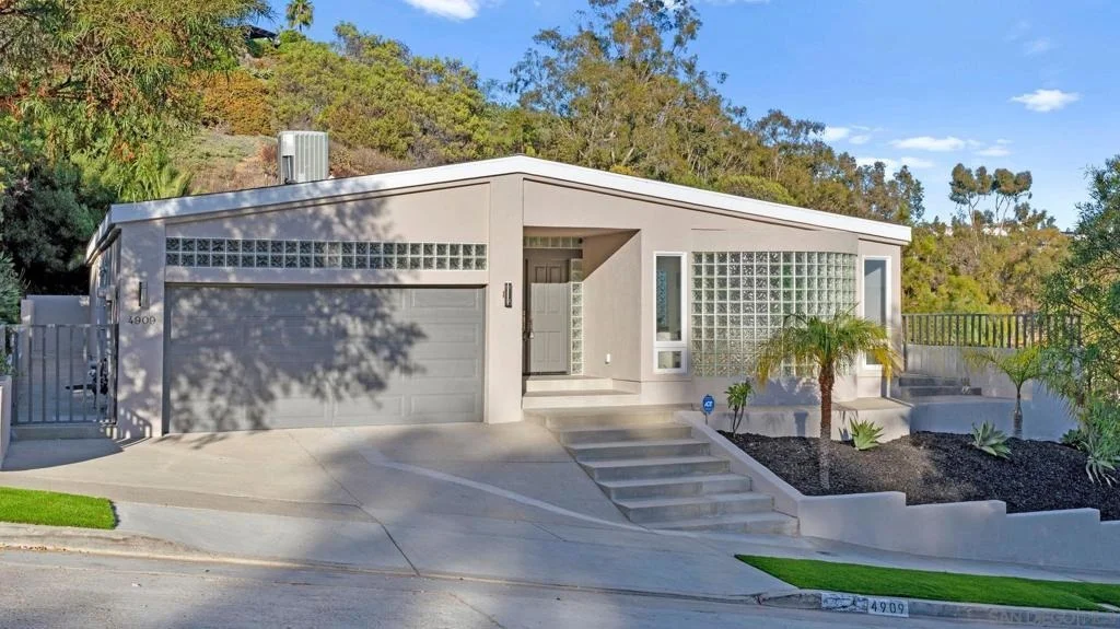 Photo of 4909 Pacifica