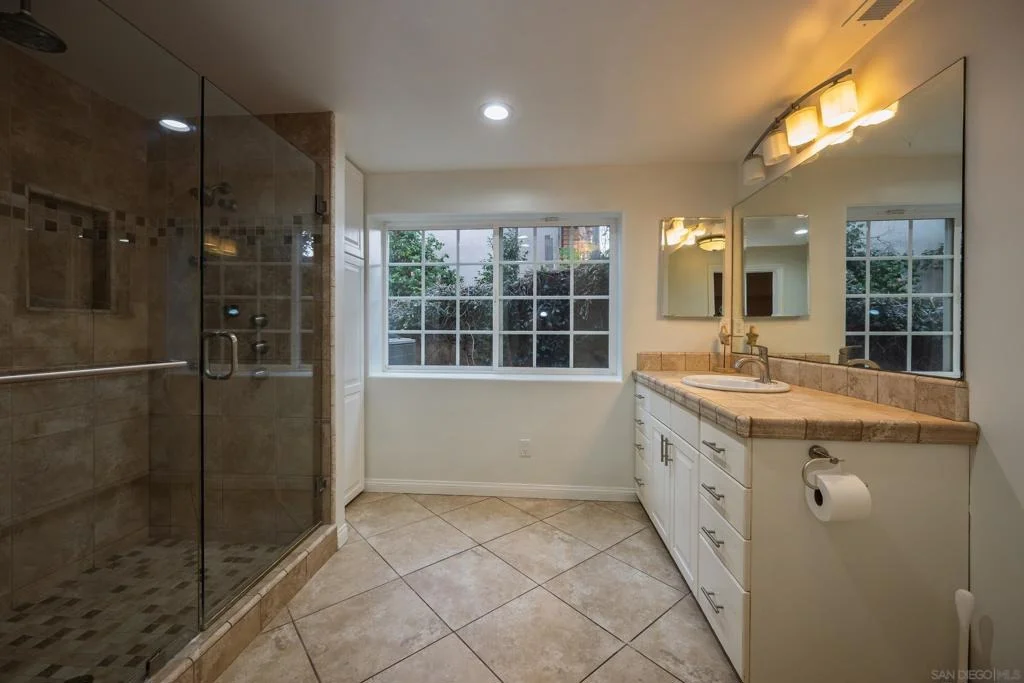 Photo of 444 Avalon Dr.
