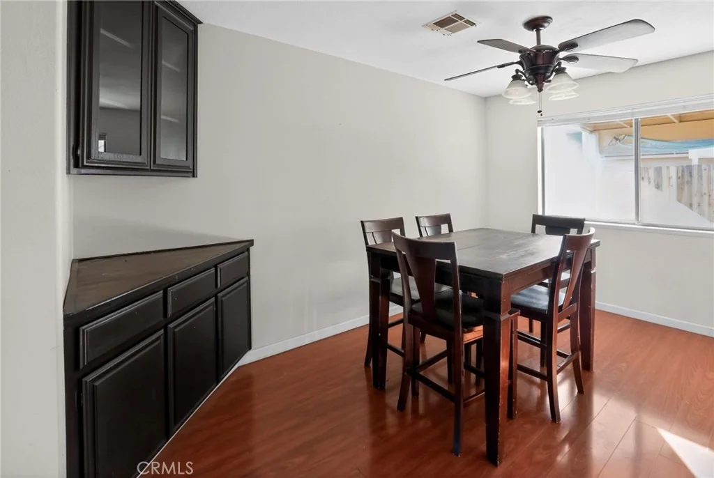 Photo of 421 Petris Avenue