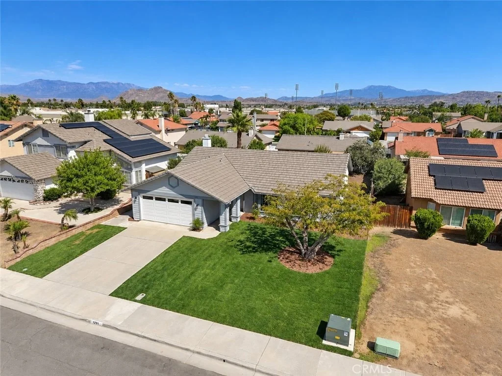 Photo of 1291 Comiskey Court