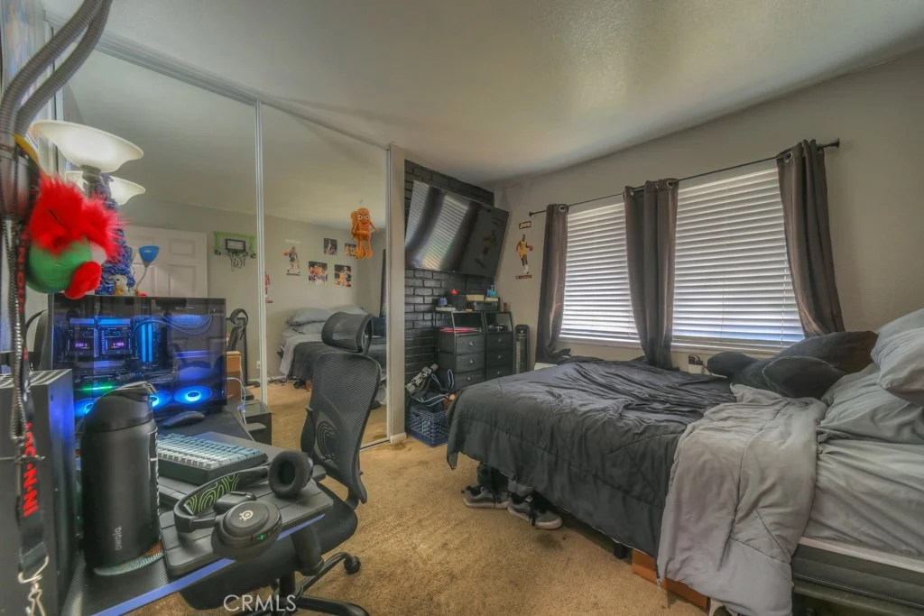 Photo of 6591 Grant