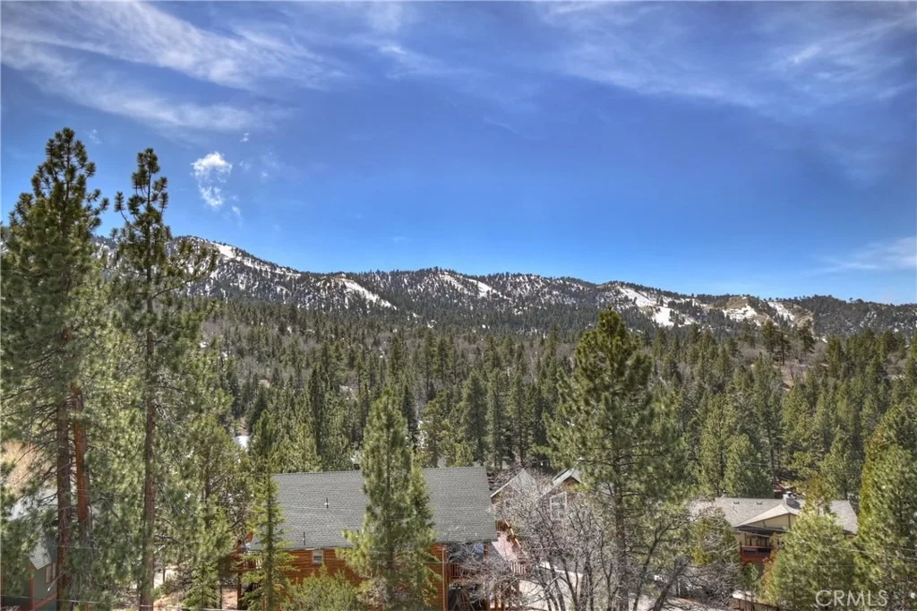 Photo of 43850 Yosemite Drive