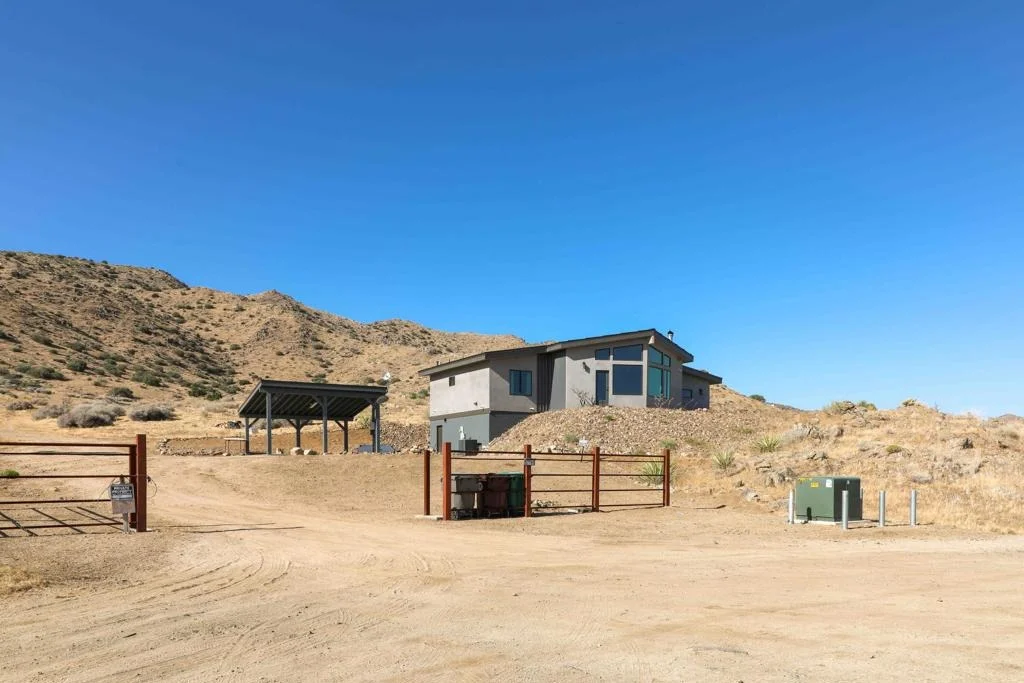 Photo of 57795 Santa Barbara Drive
