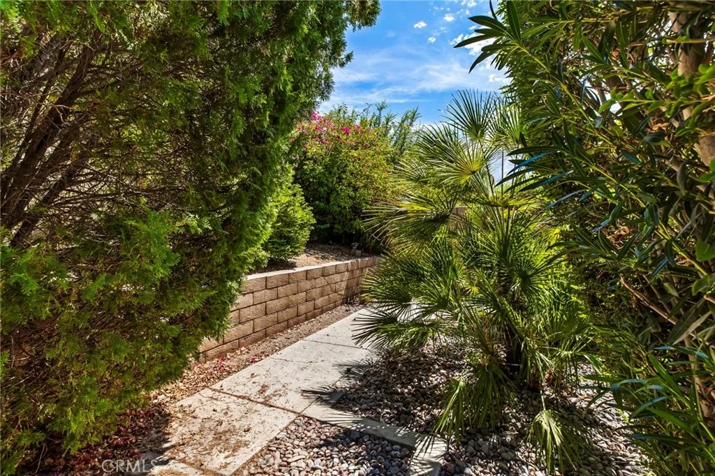 Photo of 34 Shoreline Drive