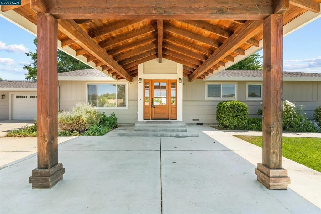 Photo of 7408 June Bug Lane