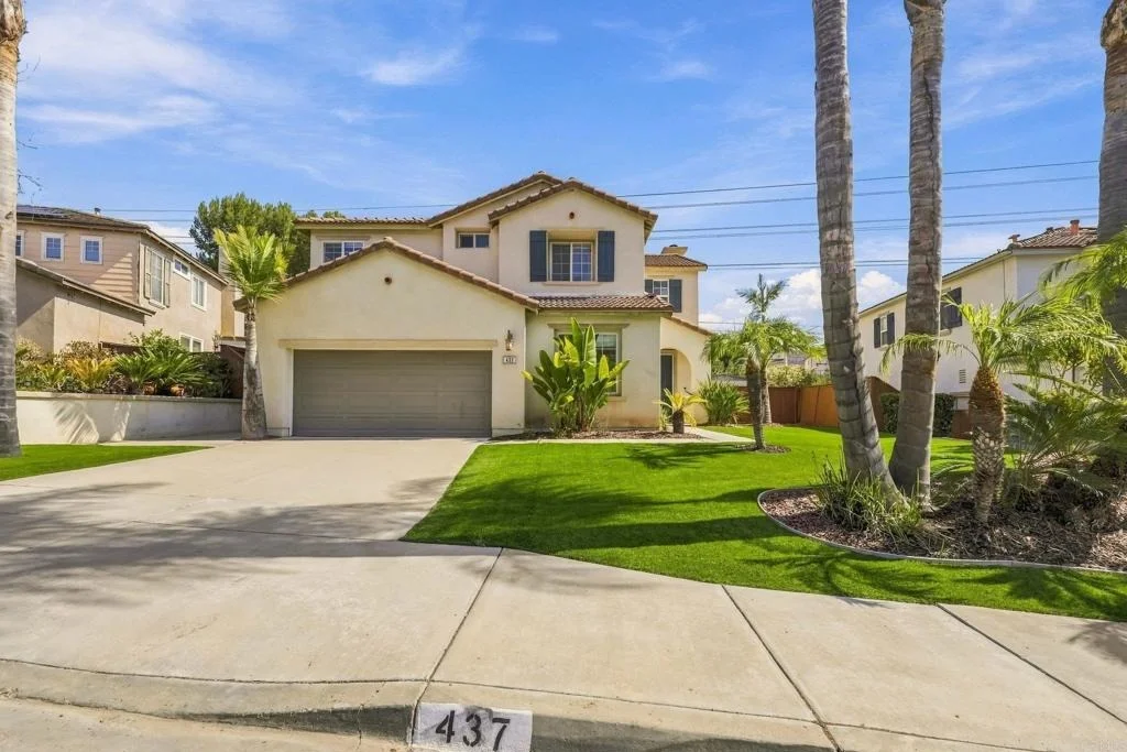 Photo of 437 Corte Calypso