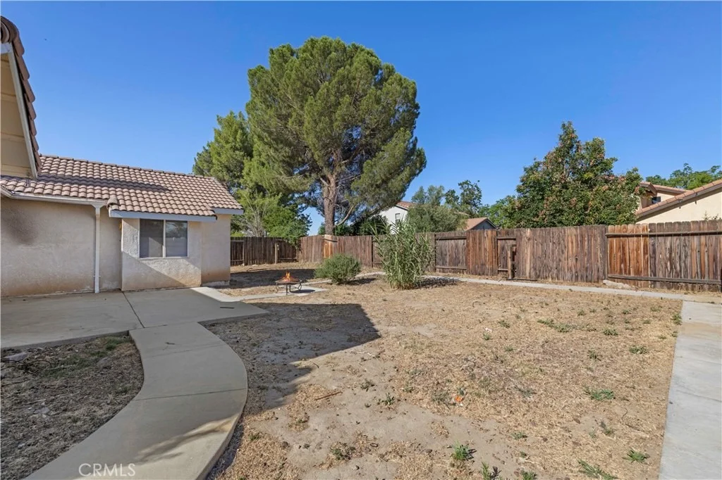 Photo of 44111 Acacia Street