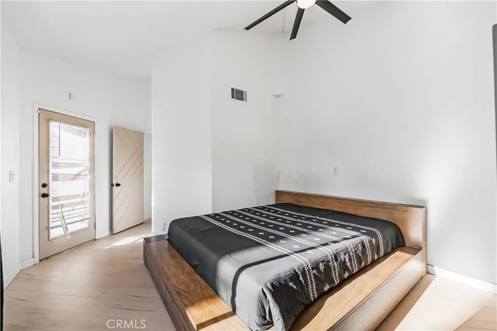 Photo of 6710 Sycamore