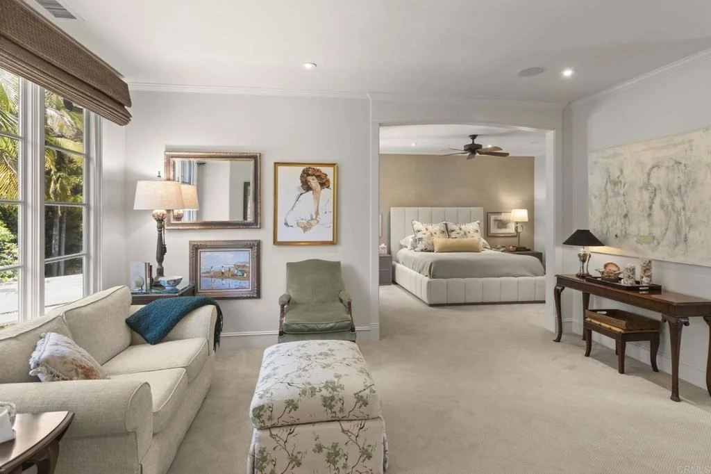 Photo of 9784 Claiborne Square